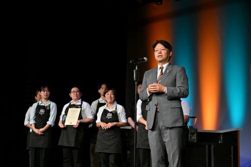 内山社長①.JPG