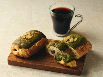 400抹茶パン・オ・ショコラ.jpg